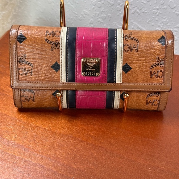 MCM Cognac Pink Black Visetos Tri-fold
Wallet. - Picture 1 of 13